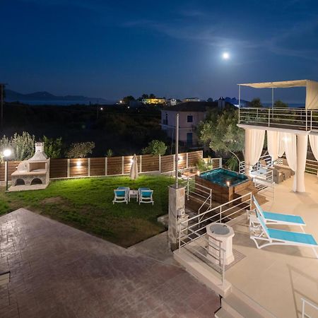 Villa Annaset Lithakia  エクステリア 写真