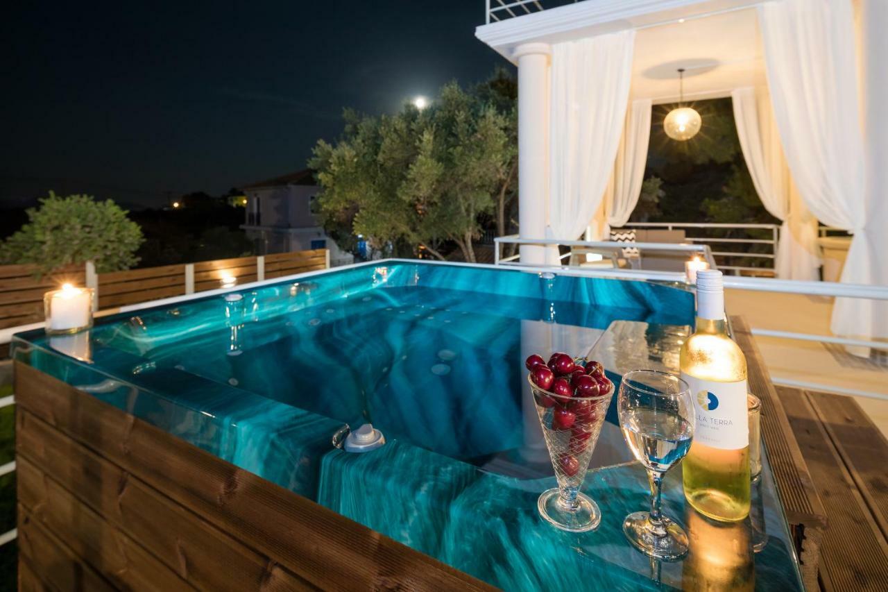 Villa Annaset Lithakia  エクステリア 写真